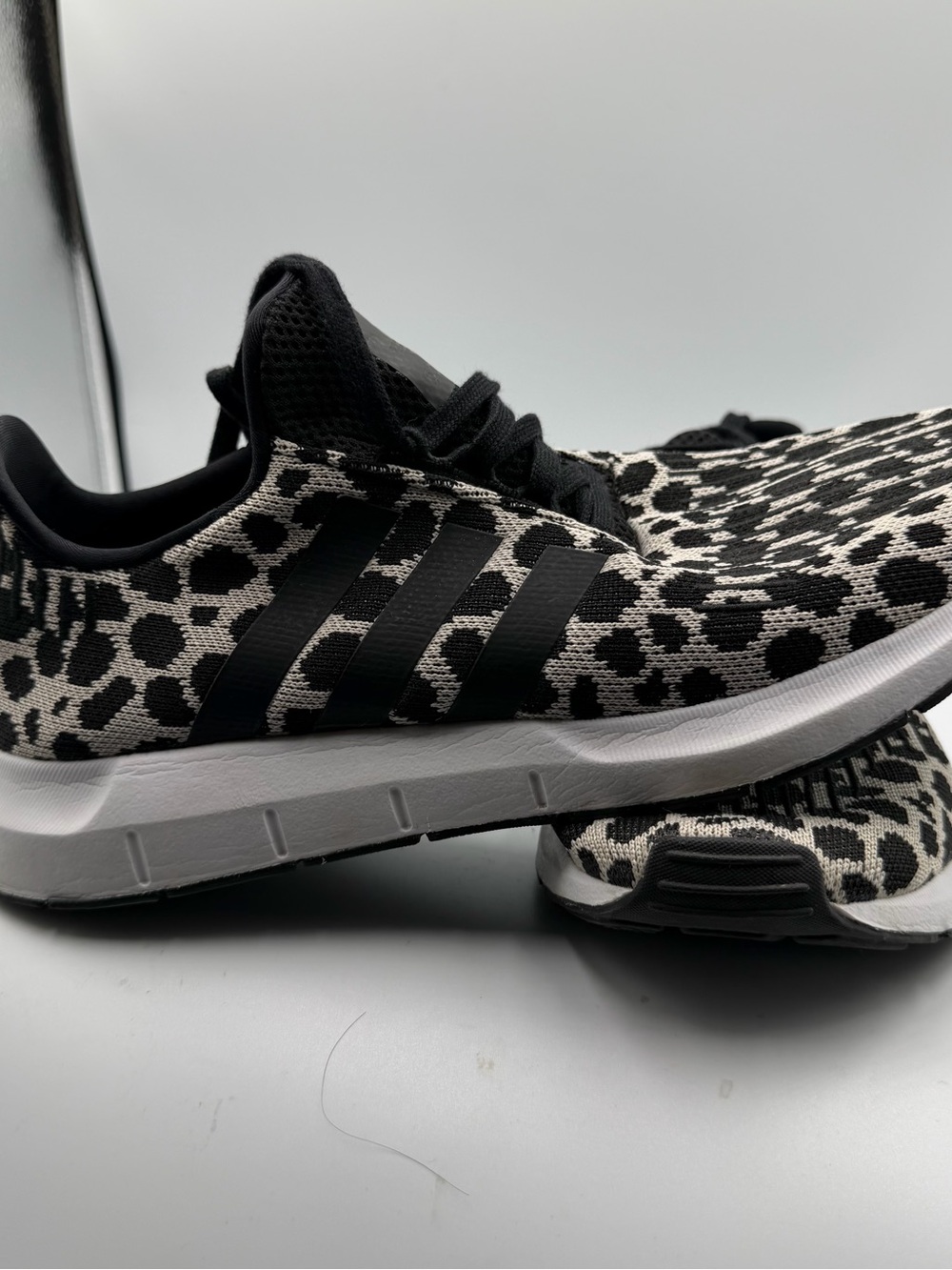 Adidas Swift Run Leopard Print Men’s 11